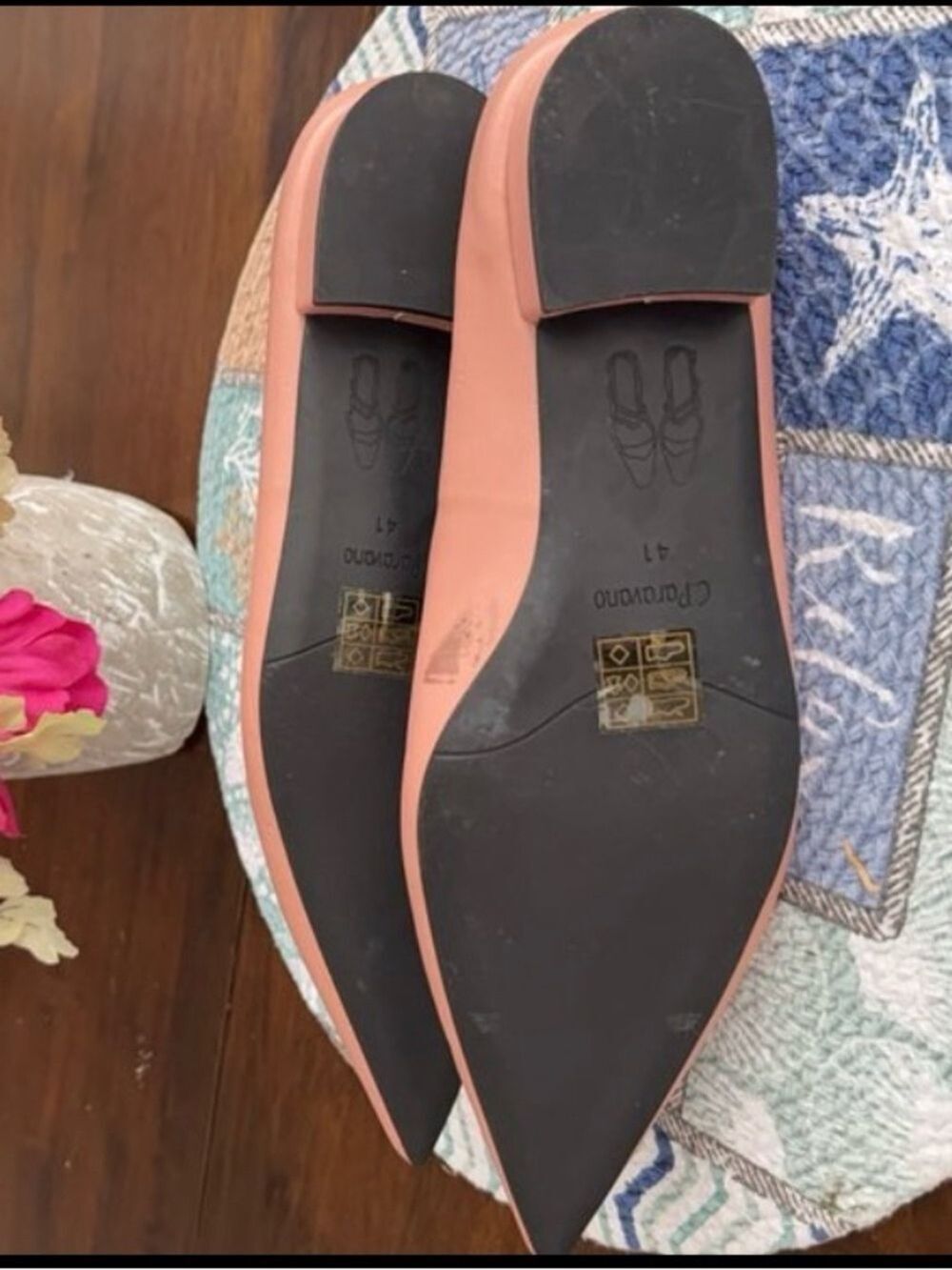 Women's Pink Pointed-Toe Embellished Flats - Picture 2 of 4